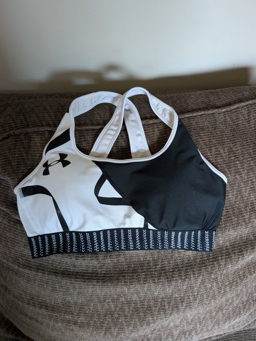 Under Armour Women's Black & White Sports Bra
